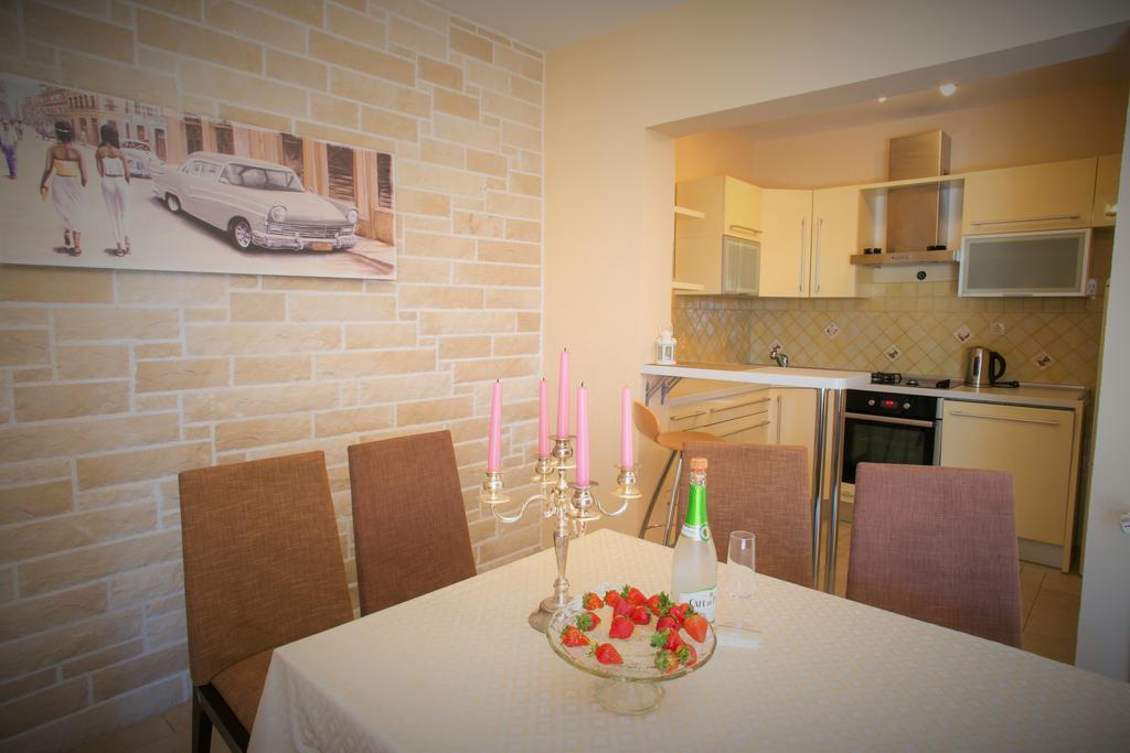 Apartments Tomulic Novalja Bagian luar foto